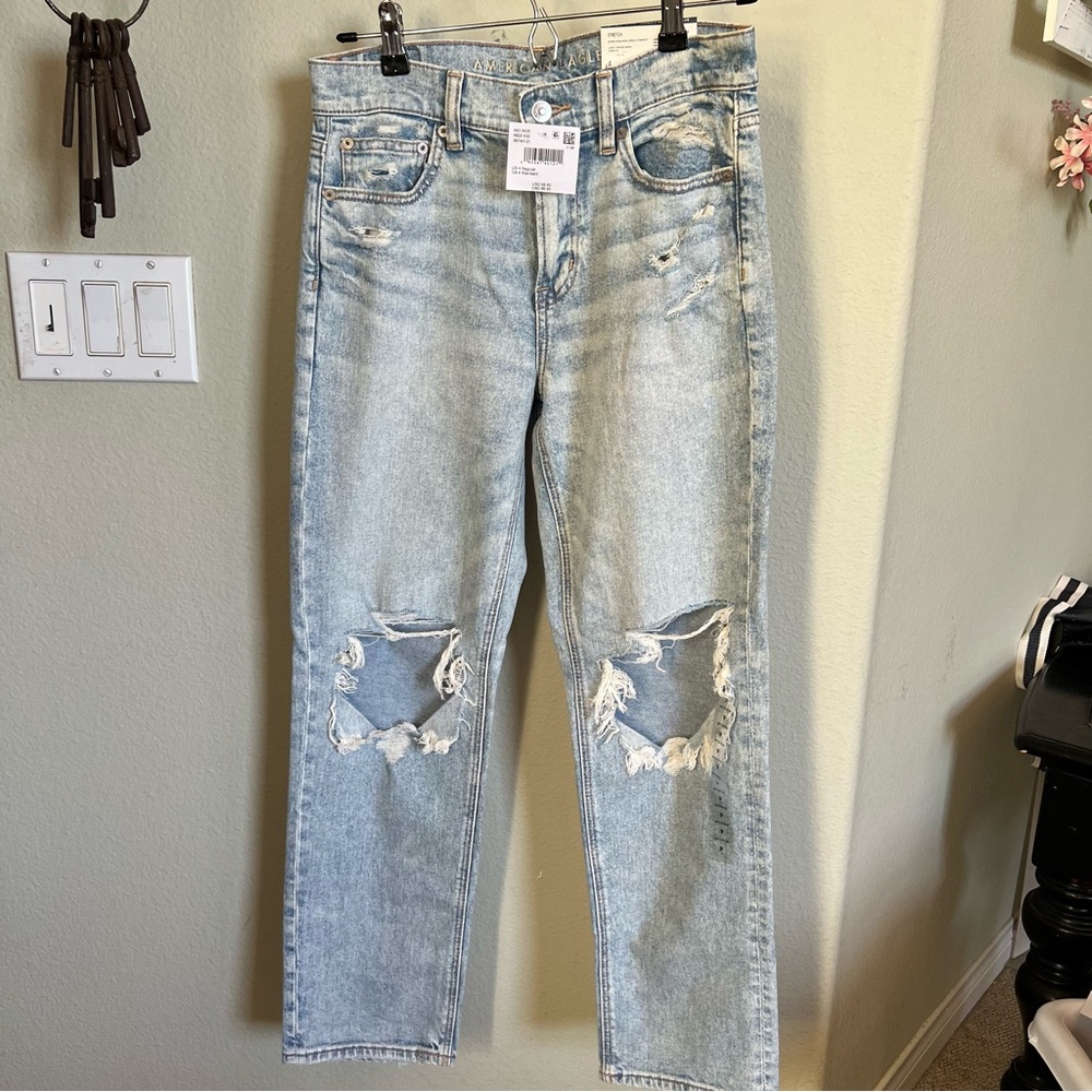 Brand new American Eagle high-rise ankle straight jeans